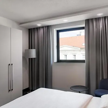 Szálloda Park By Radisson Danube 4*