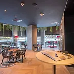 Park By Radisson Danube Hotel