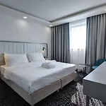 Hotel Park By Radisson Danube