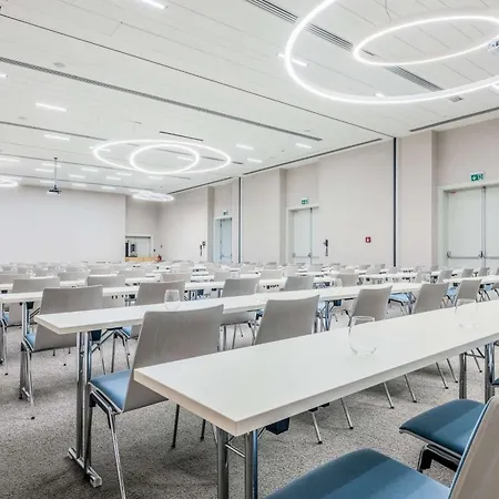 Отель Park By Radisson Danube 4*