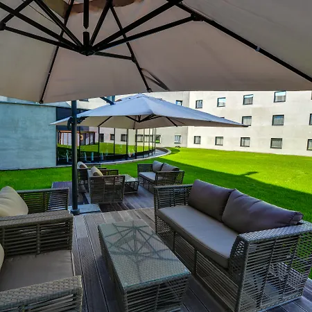 Park By Radisson Danube Отель 4*