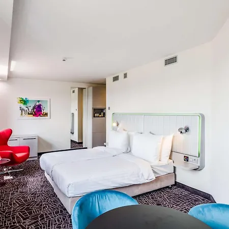 Park By Radisson Danube 4* Bratislava