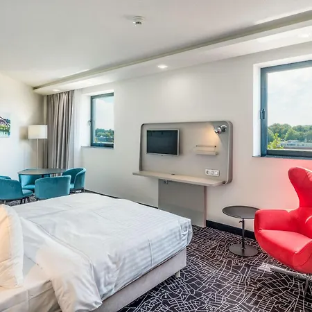 Park By Radisson Danube