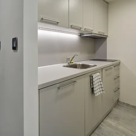 Park By Radisson Danube Отель Братислава