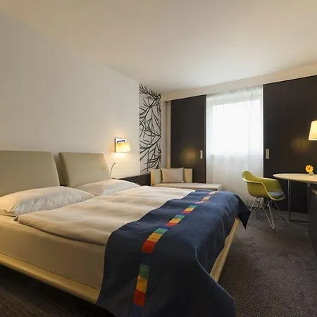 Отель Park By Radisson Danube