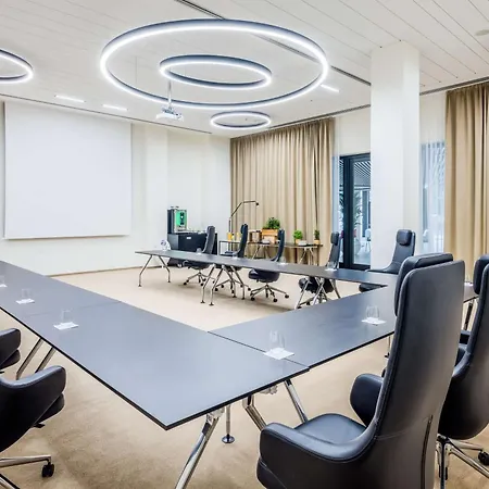 Hotel Park By Radisson Danube