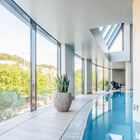 Park By Radisson Danube Отель 4*