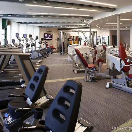 Park By Radisson Danube 4*