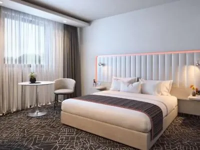 Park By Radisson Danube 4* Bratislava