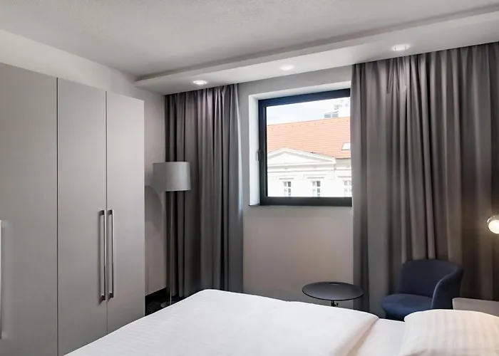 Hotel Park By Radisson Danube 4*