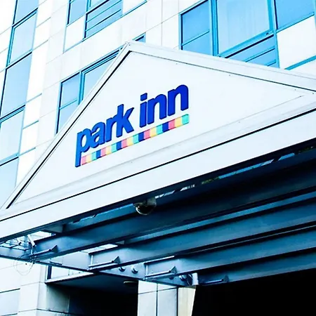 ホテル Park By Radisson Danube 4*