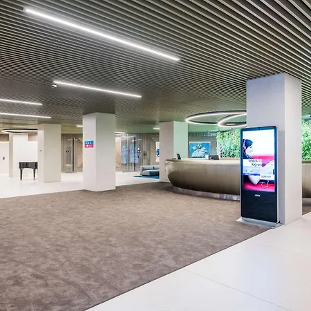 布拉迪斯拉发多瑙河丽柏酒店 4* 布拉迪斯拉发