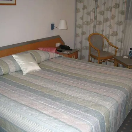Park By Radisson Danube 4* Bratislava